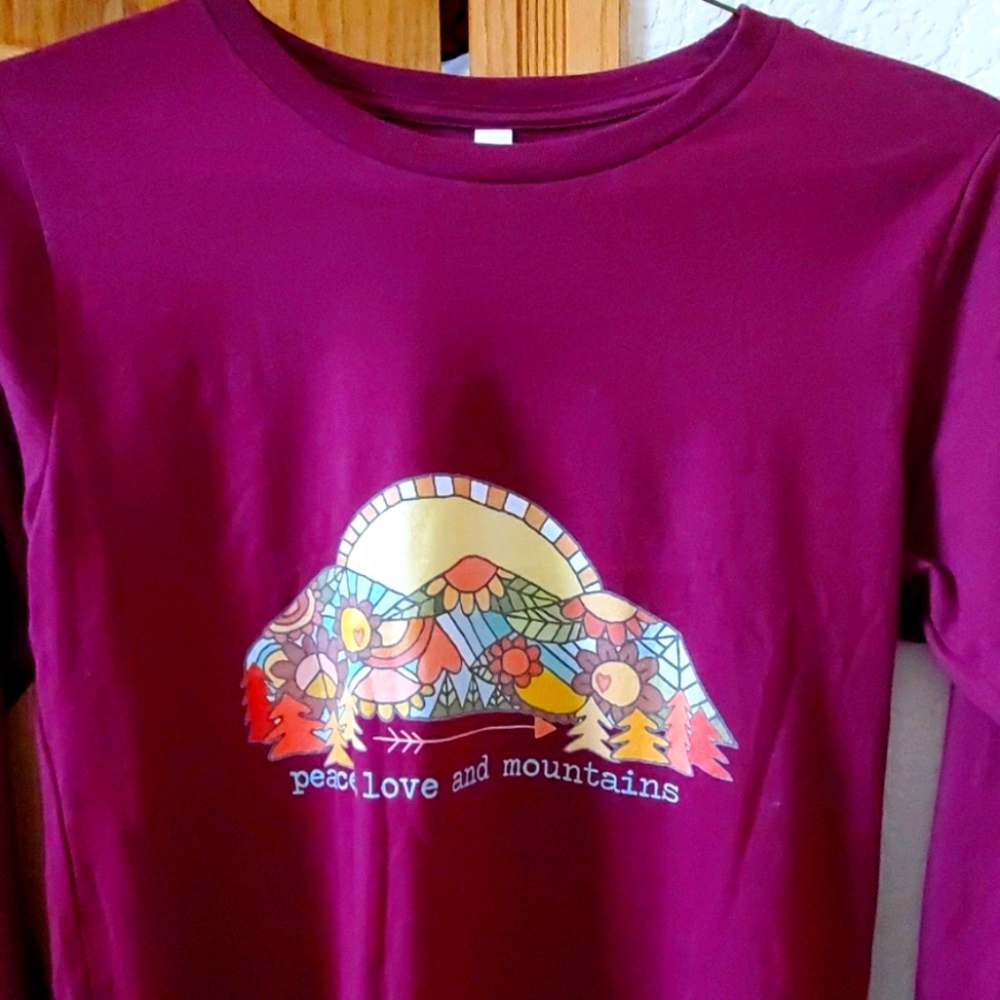 NWOT T-shirt